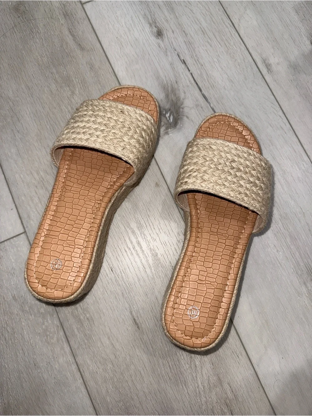 Woven Slide Platform Sandal - Cream